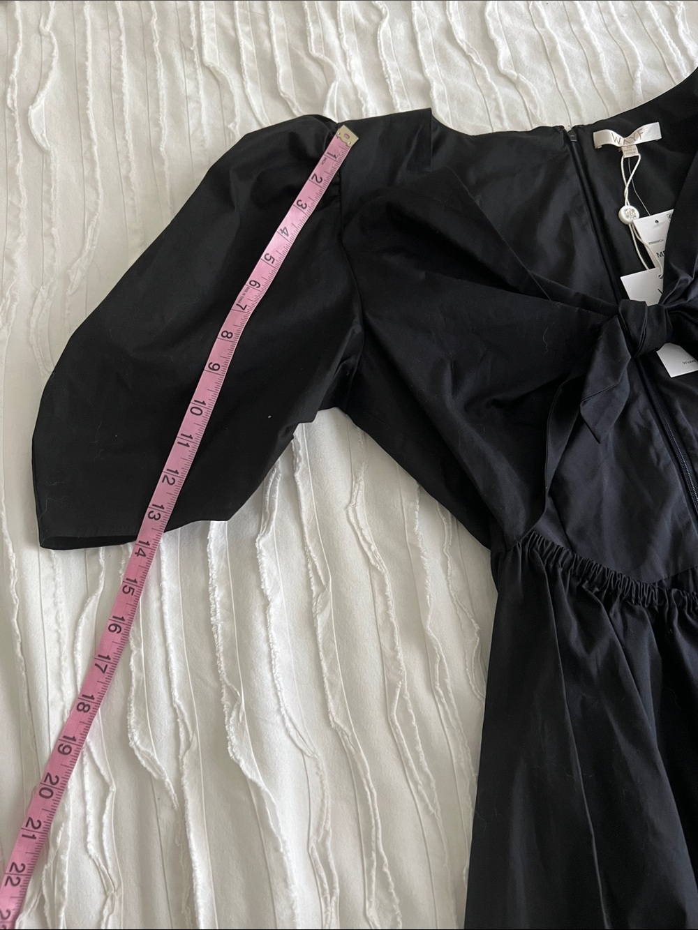 Wayf Puff Sleeve Dress with Front Tie and Cut Out - Picture 5 of 11